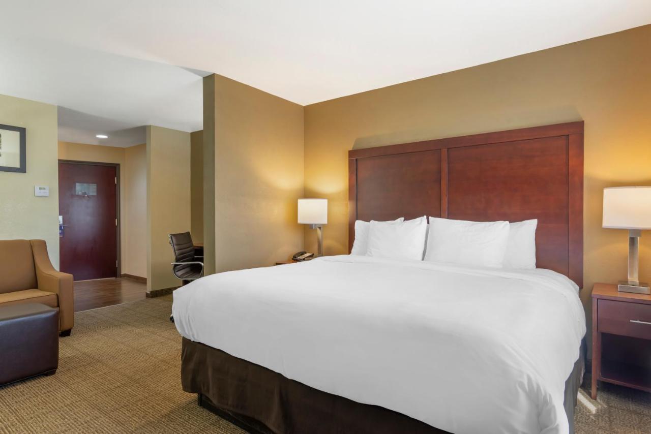 Comfort Suites Locust Grove Atlanta South Eksteriør bilde